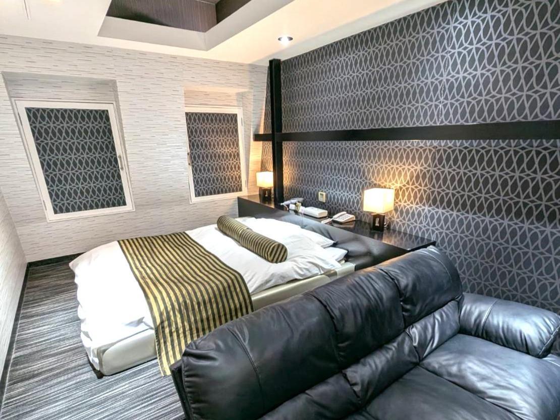 Hotel First (Adults Only) Ikeda  Екстер'єр фото
